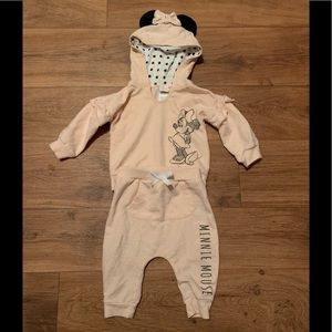 Disney Mini Mouse sweat suit
